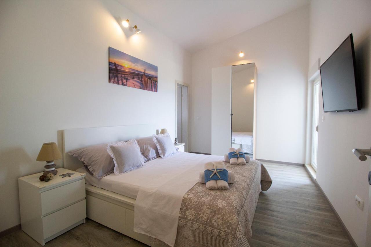 Apartman Cicibella Apartman Kaštela Kültér fotó